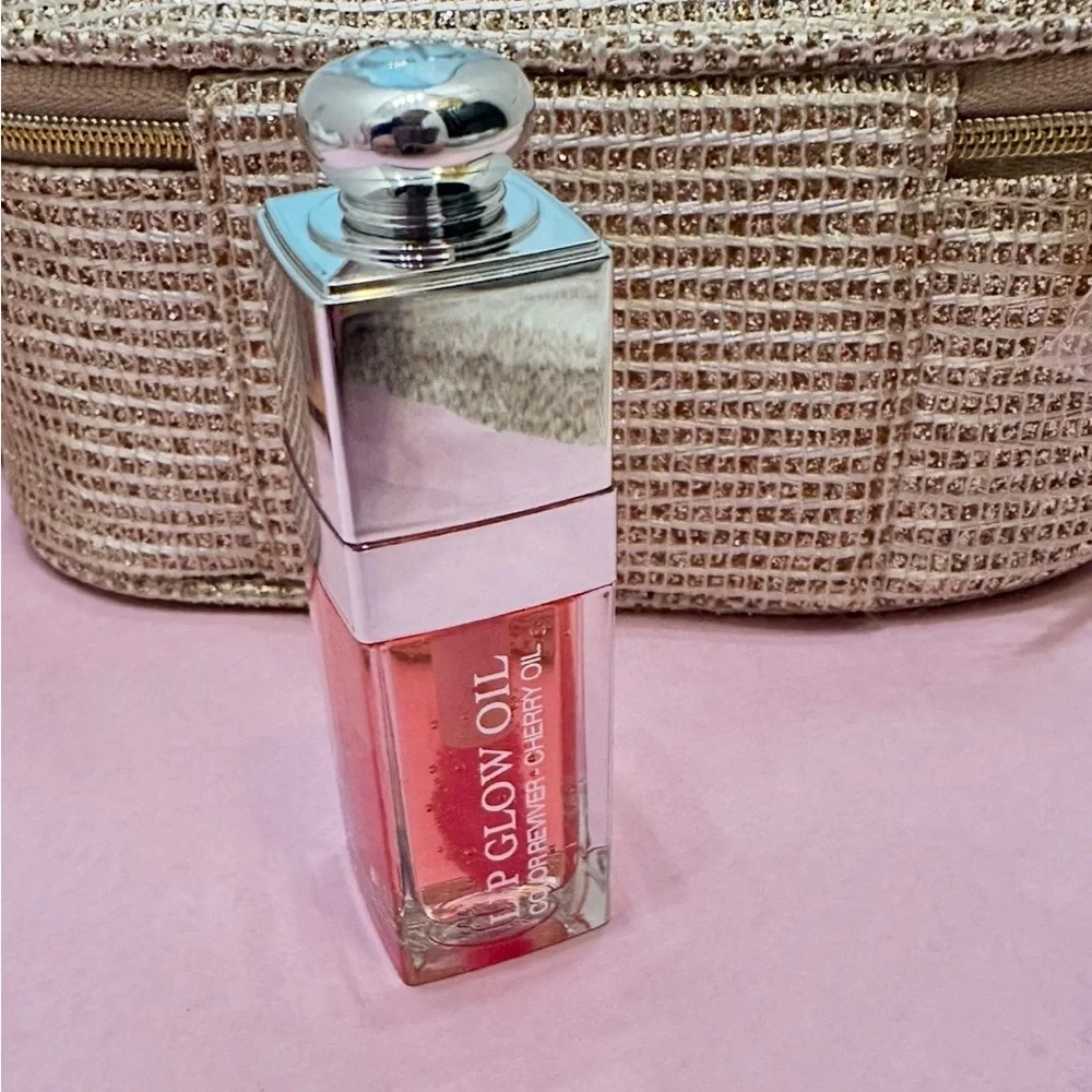 Dior Gold 2025 Holiday Cosmetic Bag  + Lip Oil 001 Pink NIB - Picture 3 of 9